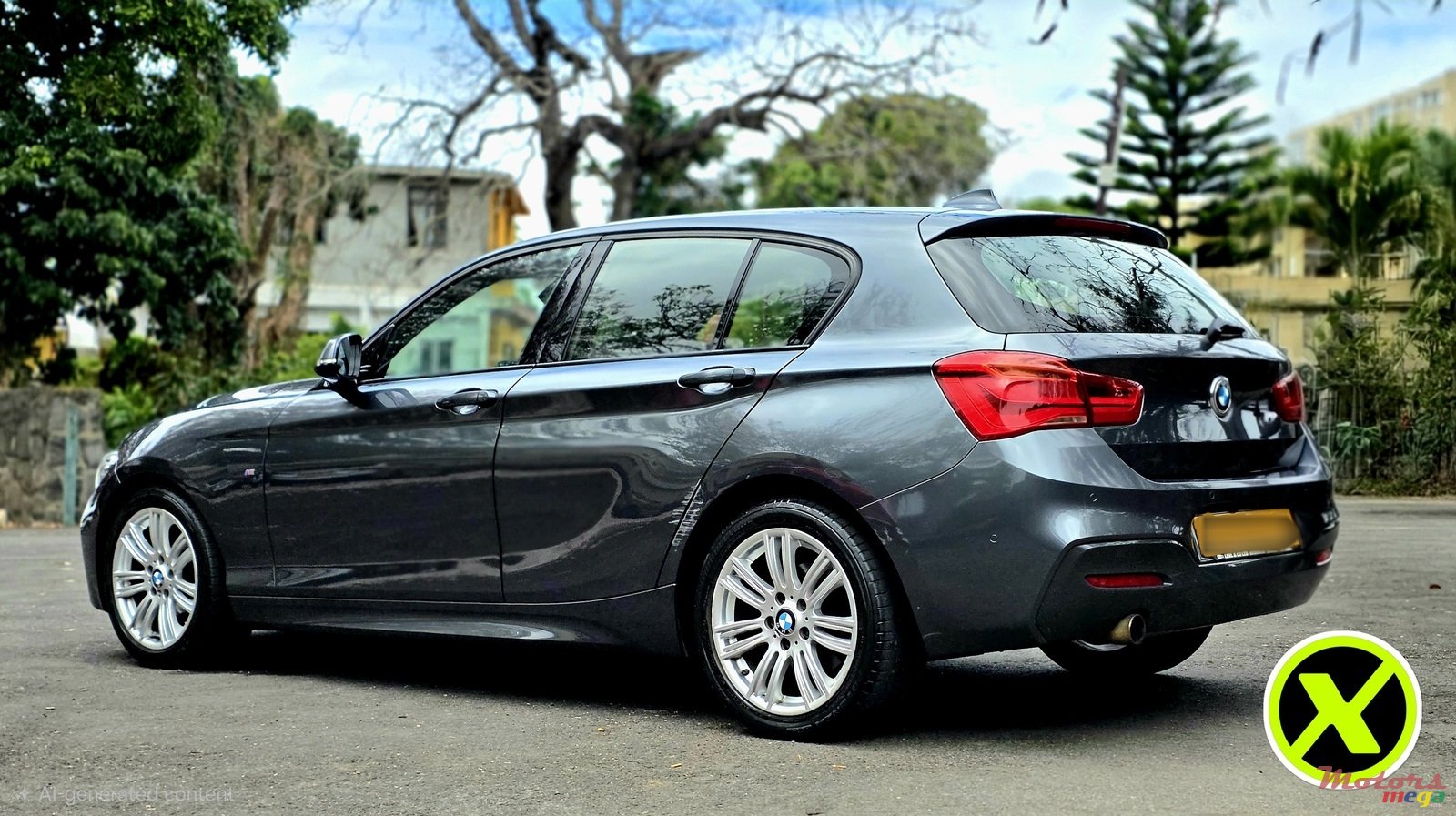 2016' BMW 118 M-SPORT Package photo #4