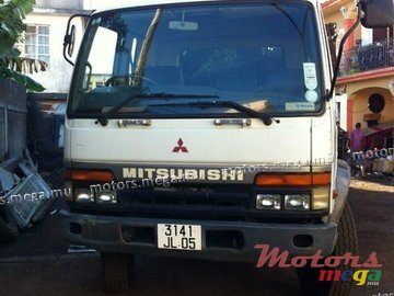 2005' Mitsubishi crane photo #1