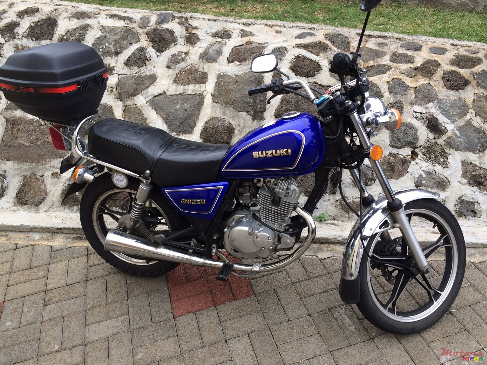 2008' Suzuki GN 125H photo #1