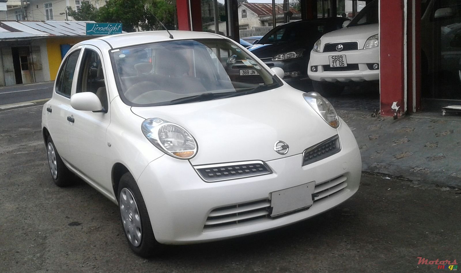 2008' Nissan March AK12 photo #1