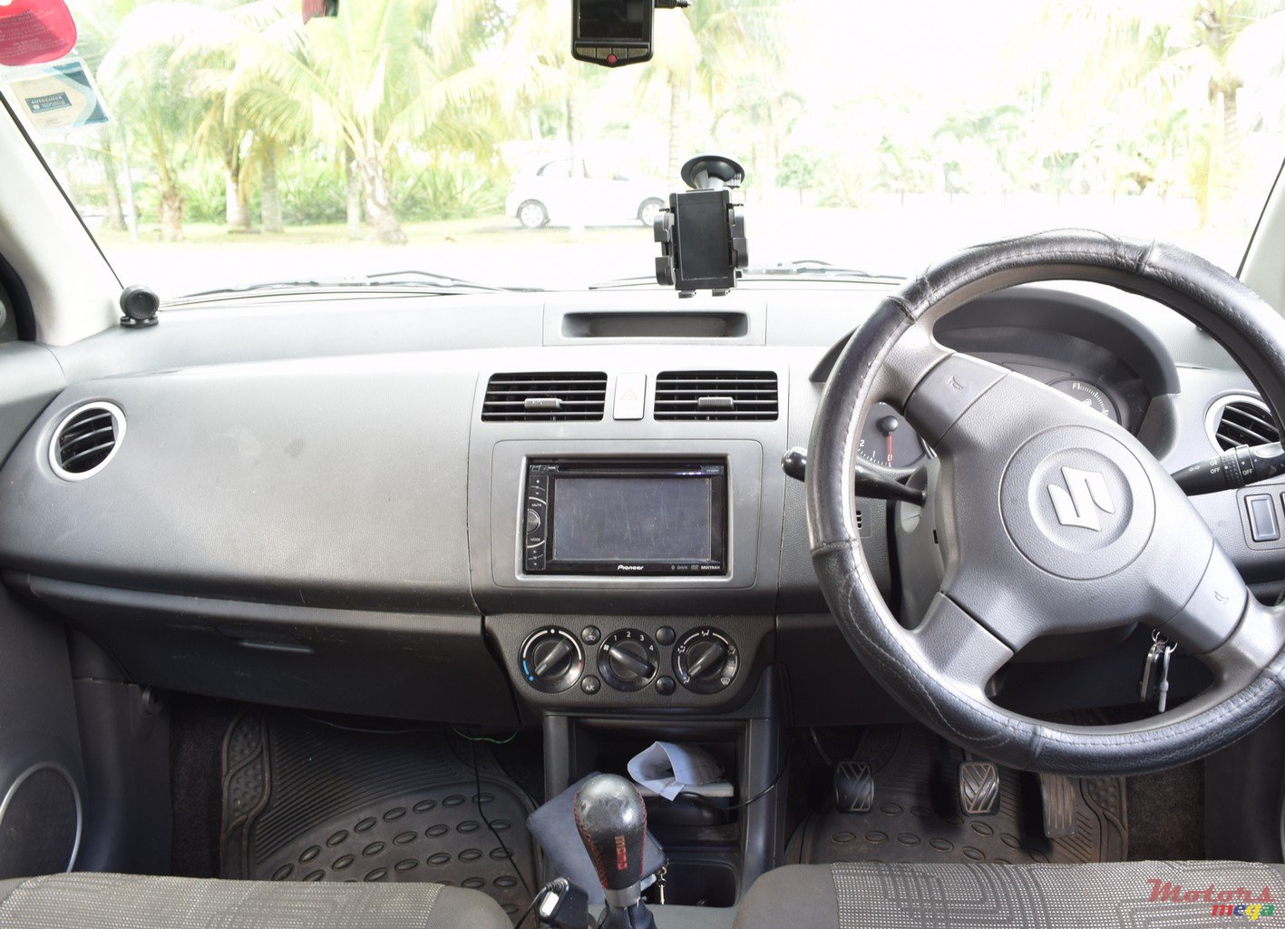 2007' Suzuki Swift custom Paint photo #4