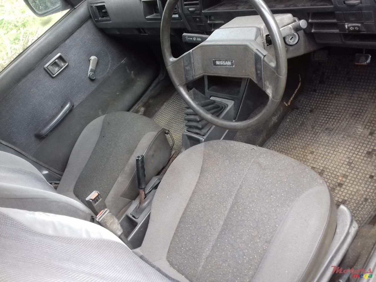 1987' Nissan Sunny photo #2