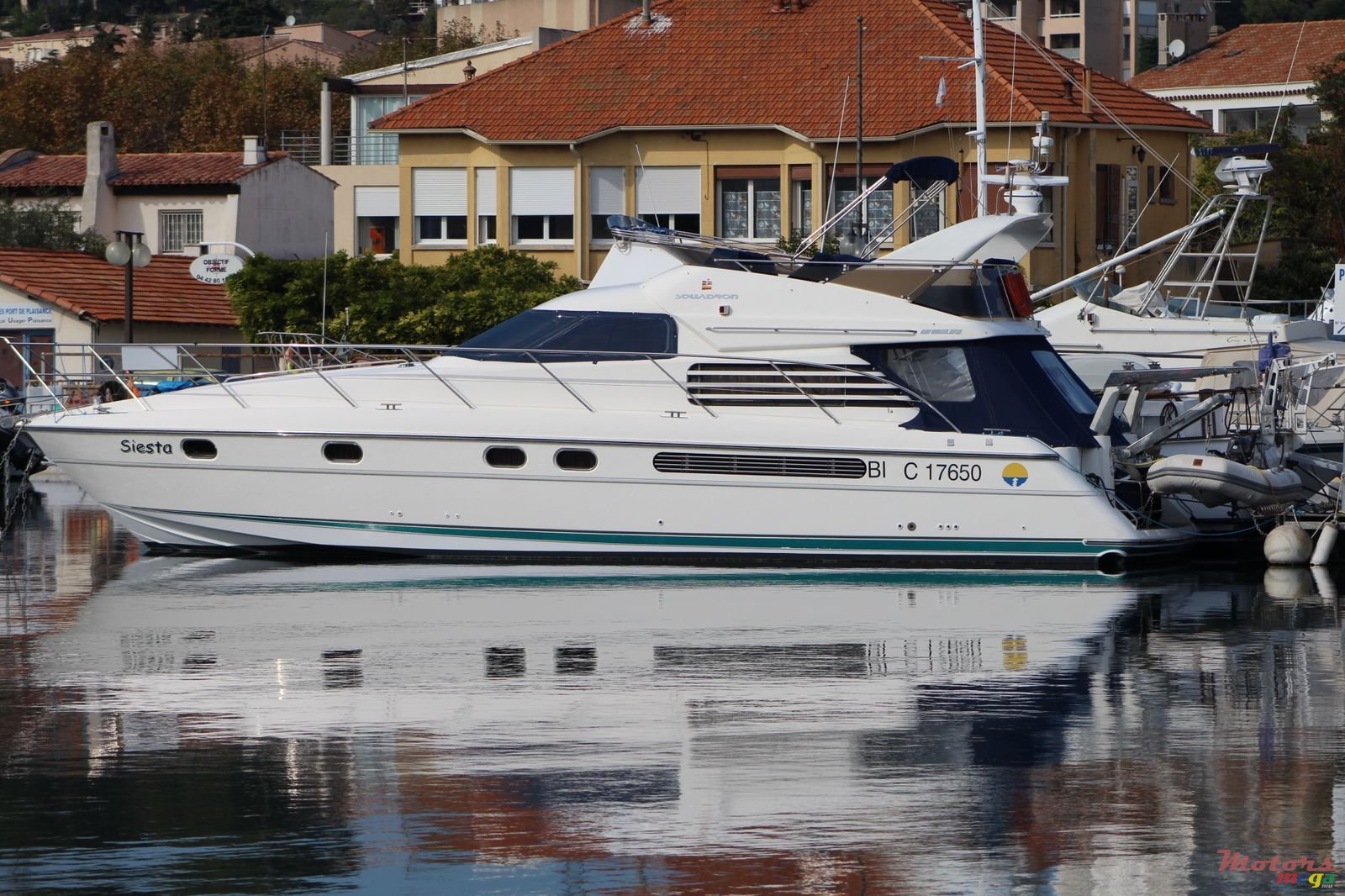 2002' Sunseeker photo #1