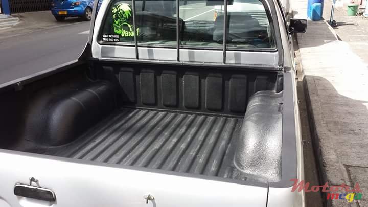 2003' Mitsubishi L 200 photo #2