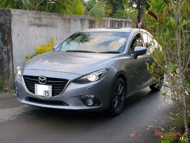 2015' Mazda 3 Auto photo #1