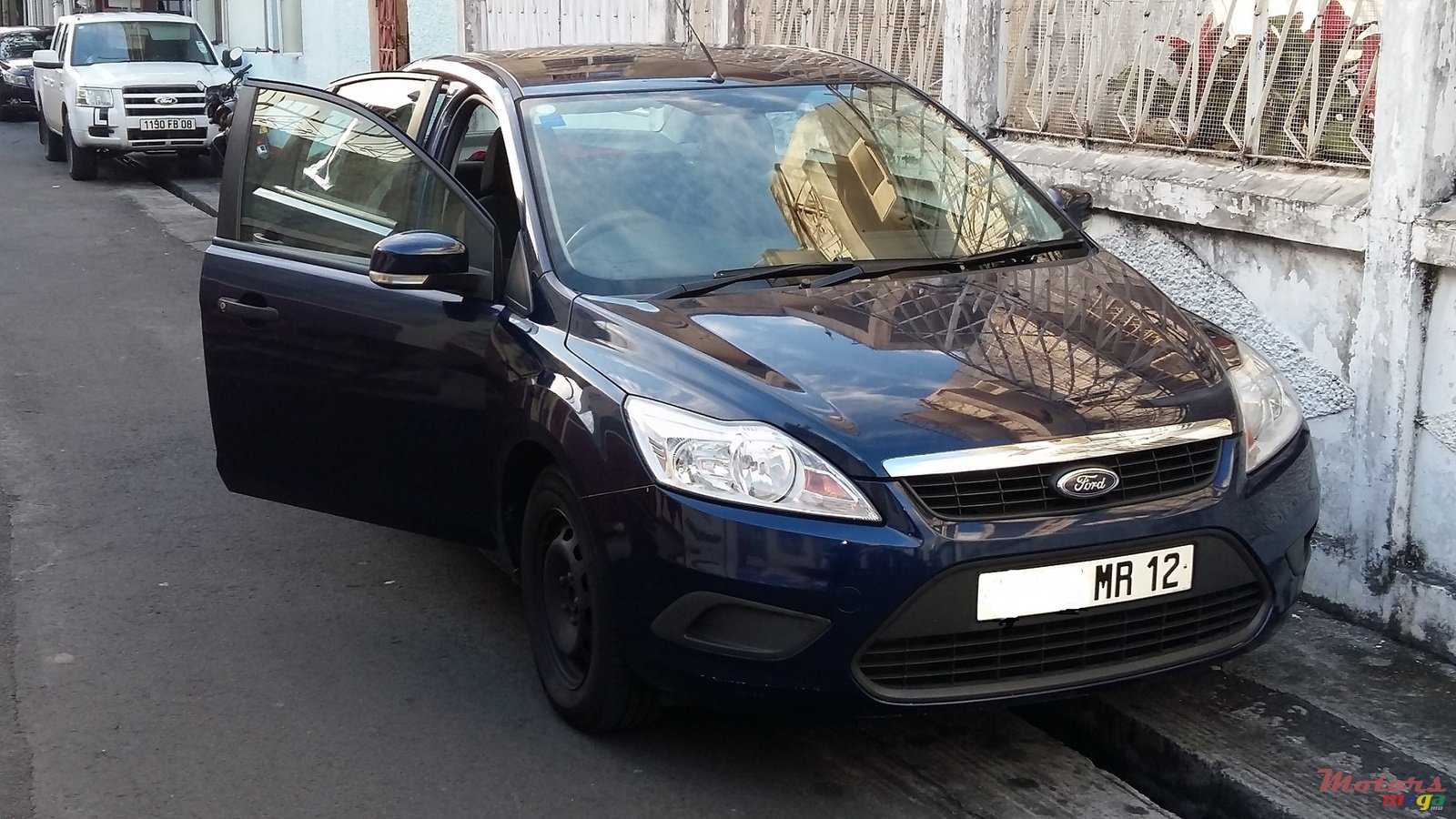 2012' Ford Focus photo #1