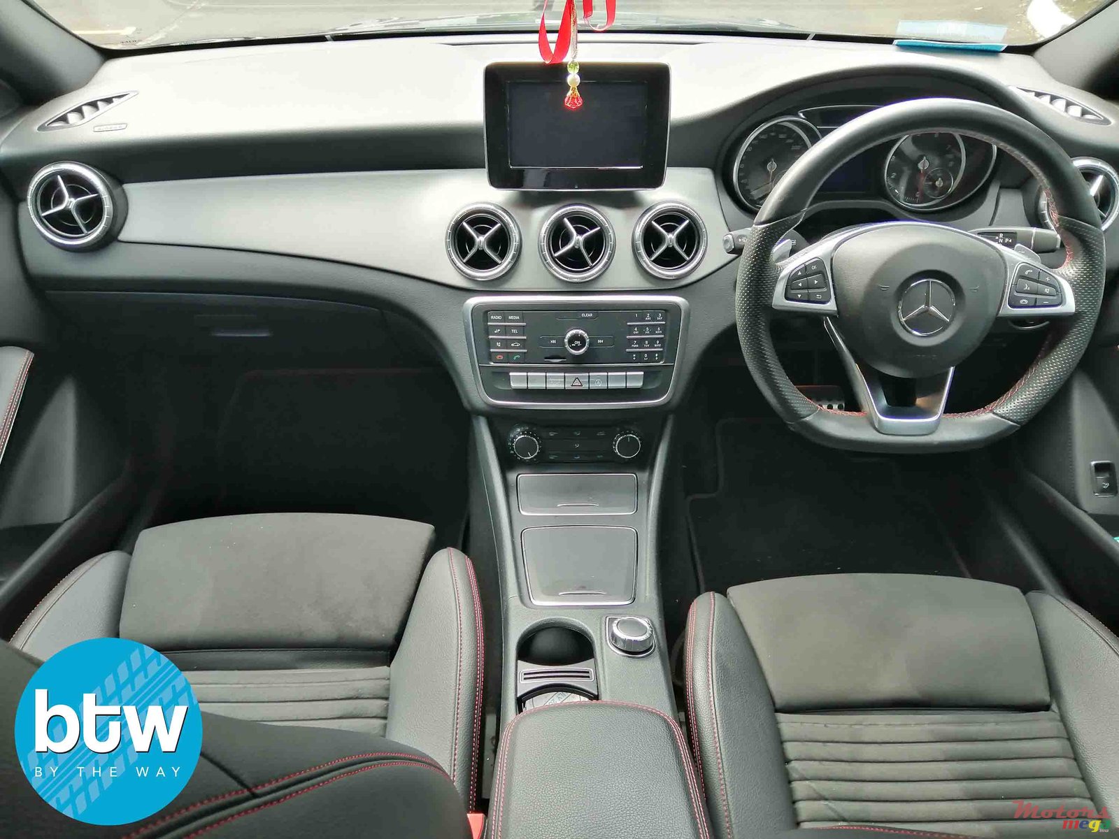 2017' Mercedes-Benz CLA 200 photo #6