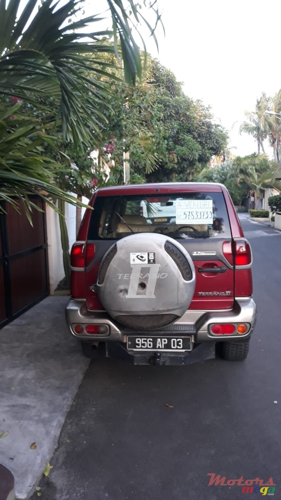 2003' Nissan Terrano 2.8 TDI photo #4