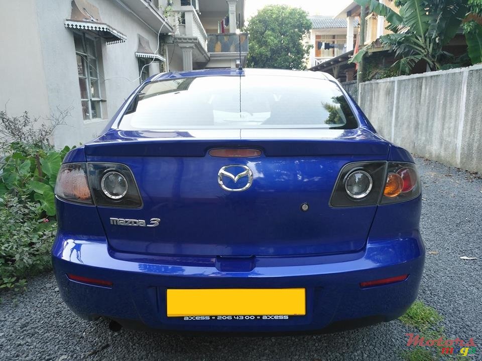 2007' Mazda 3 photo #3