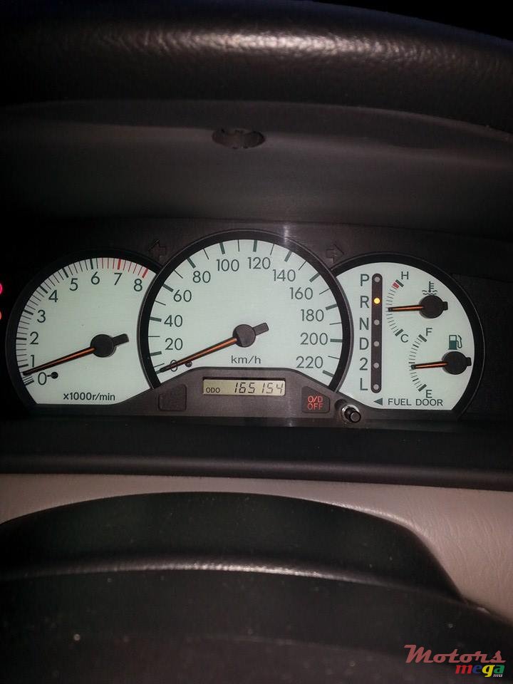 2000' Toyota Corolla None photo #2