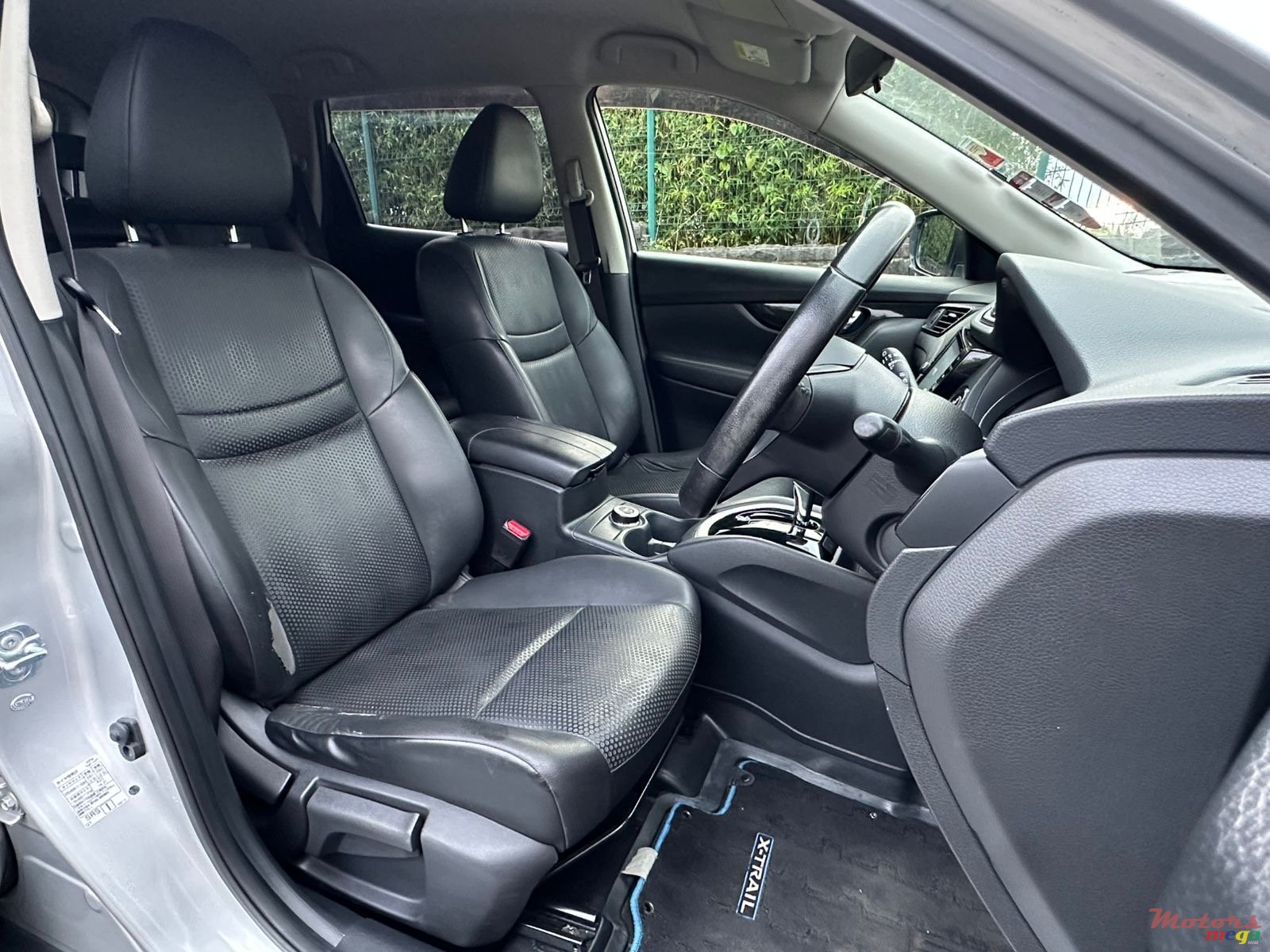 2017' Nissan Xtrail Hybrid photo #6