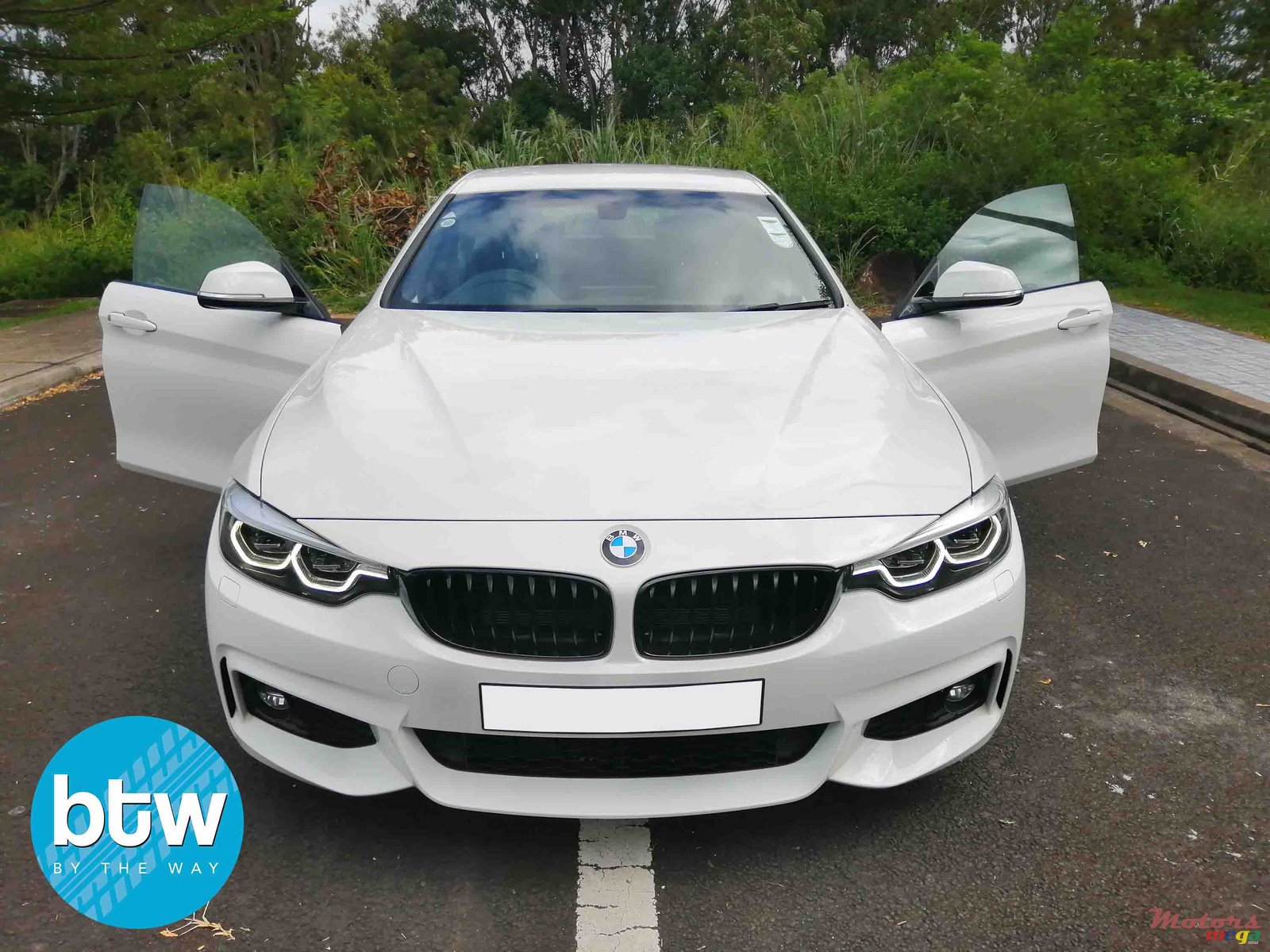 2019' BMW 4 Series Gran Coupe photo #2