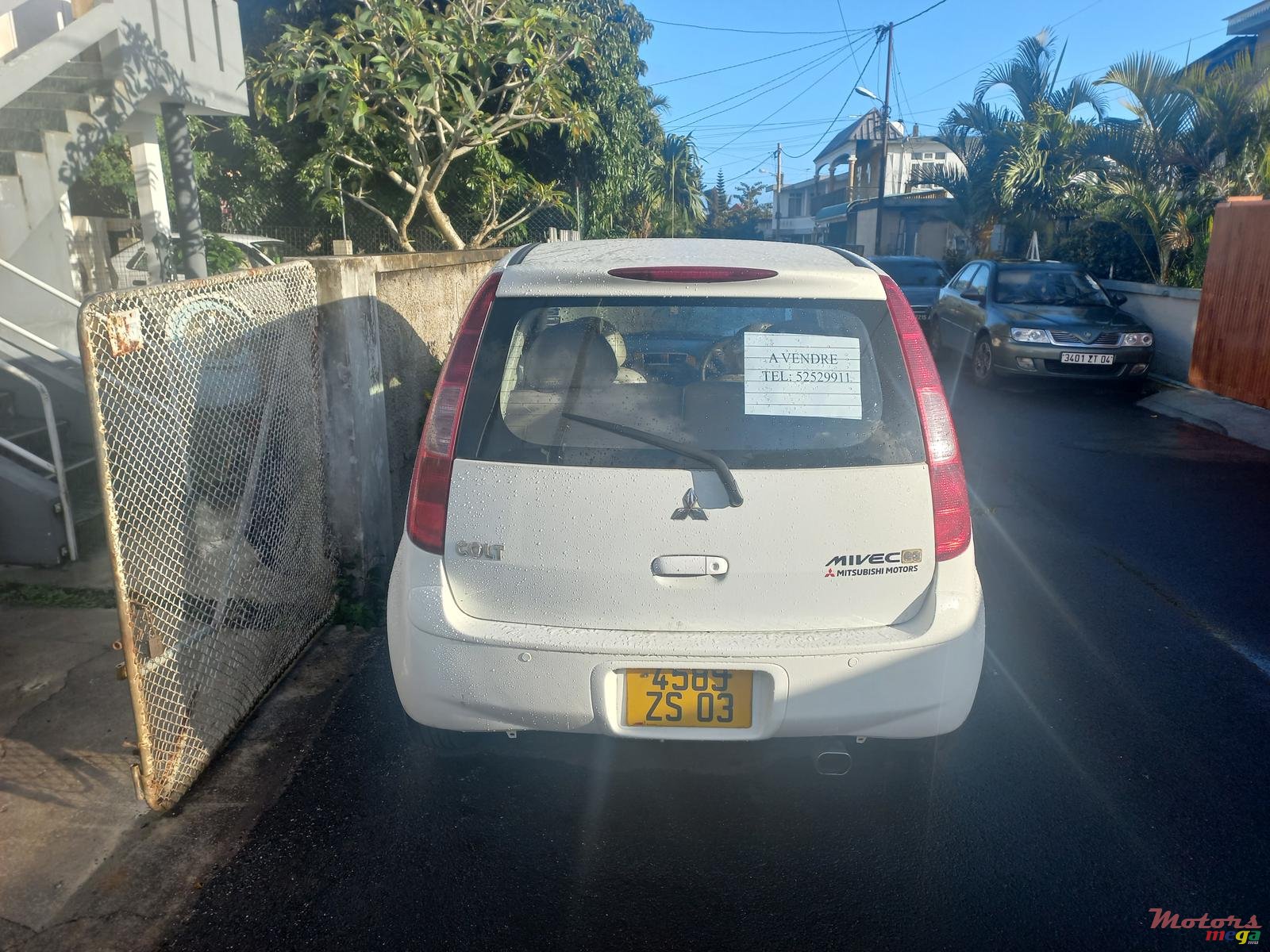 2003' Mitsubishi Colt photo #4