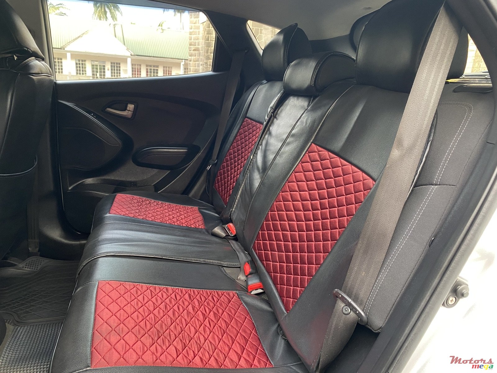 2012' Hyundai ix35 Auto photo #6