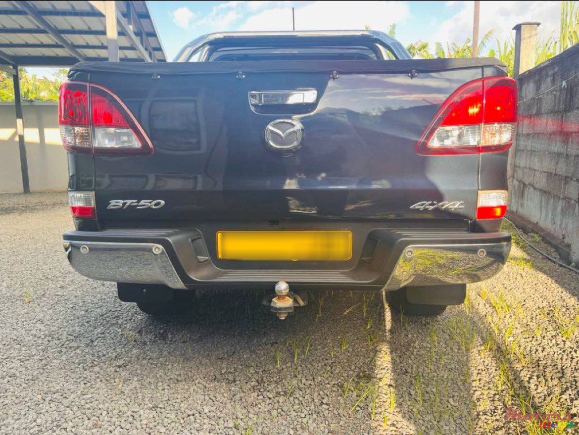 2020' Mazda BT-50 photo #3