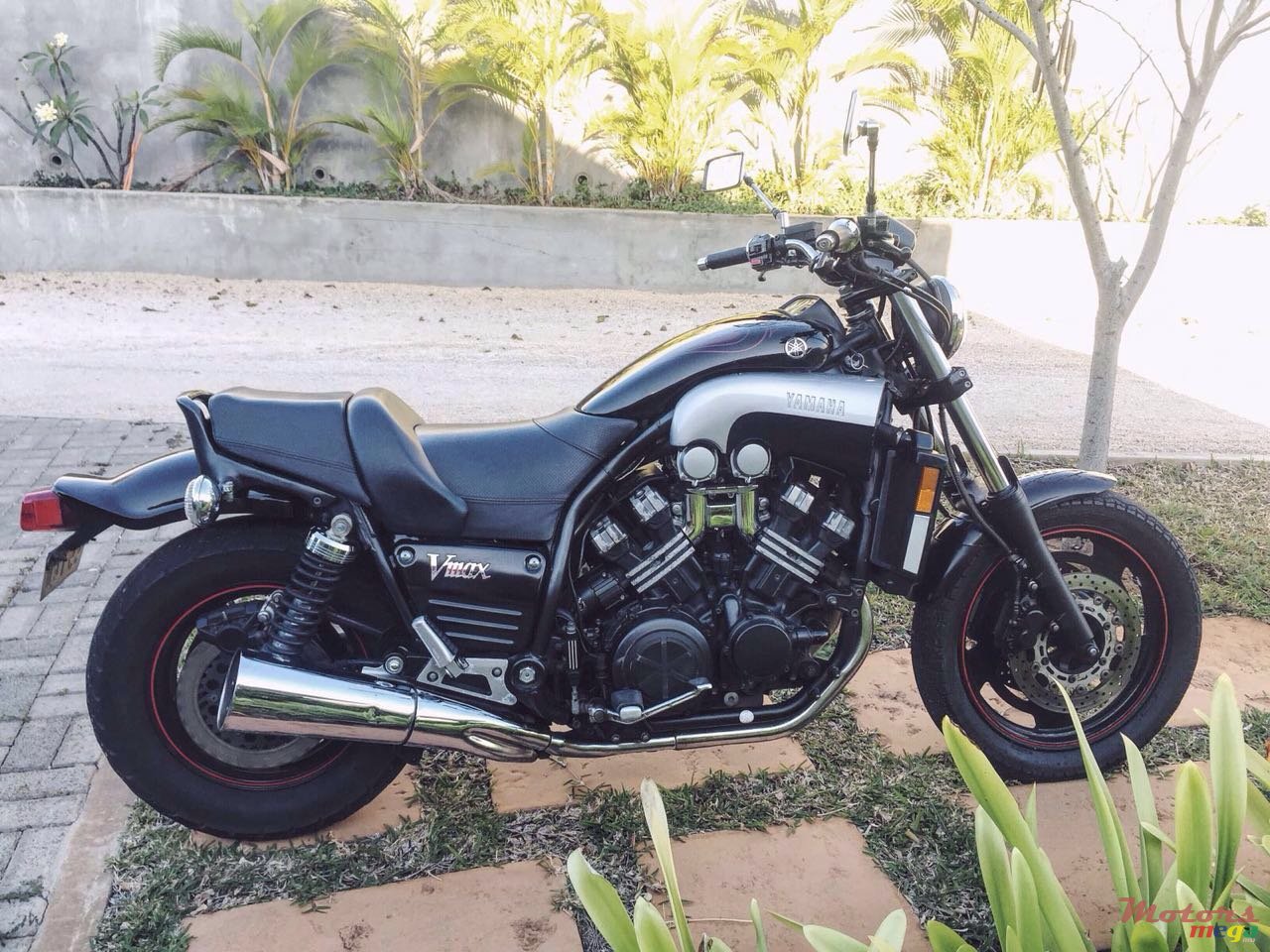 2006' Yamaha Vmax Collector photo #1