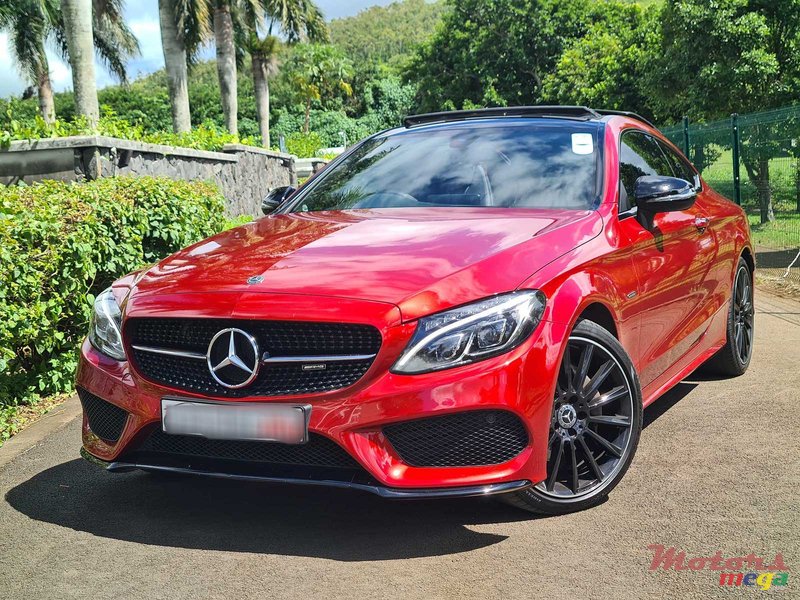 2018' Mercedes-Benz C 180 Coupe 1.6 Night Edition photo #1