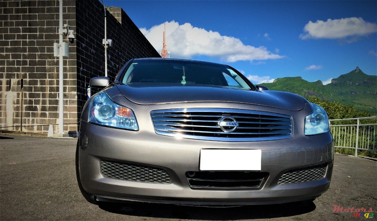 2007' Nissan Skyline photo #2