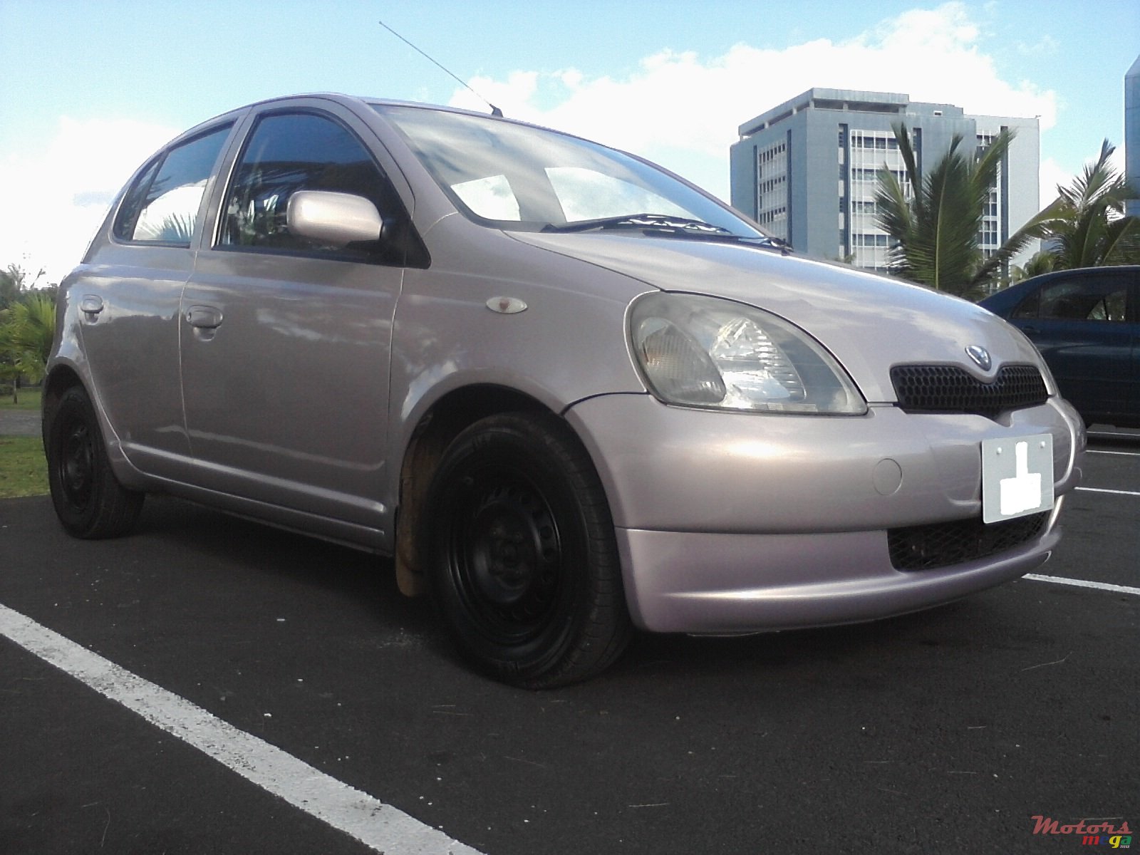 2000' Toyota None photo #4