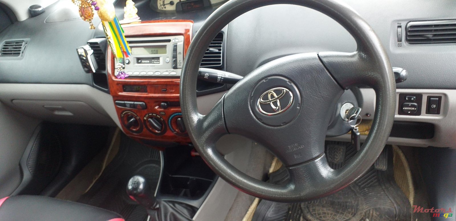 2005' Toyota Vios photo #4