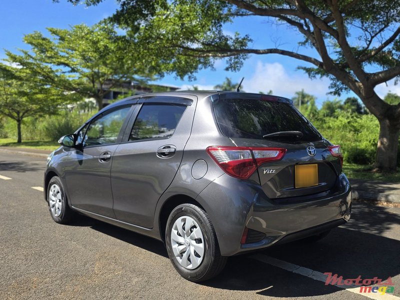 2019' Toyota Vitz photo #4