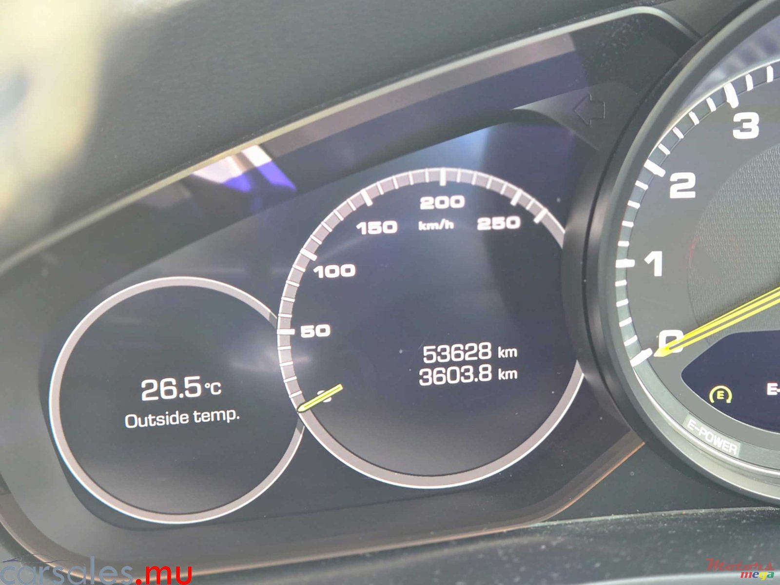 2020' Porsche Cayenne 3.0 V6 e-hybrid photo #7