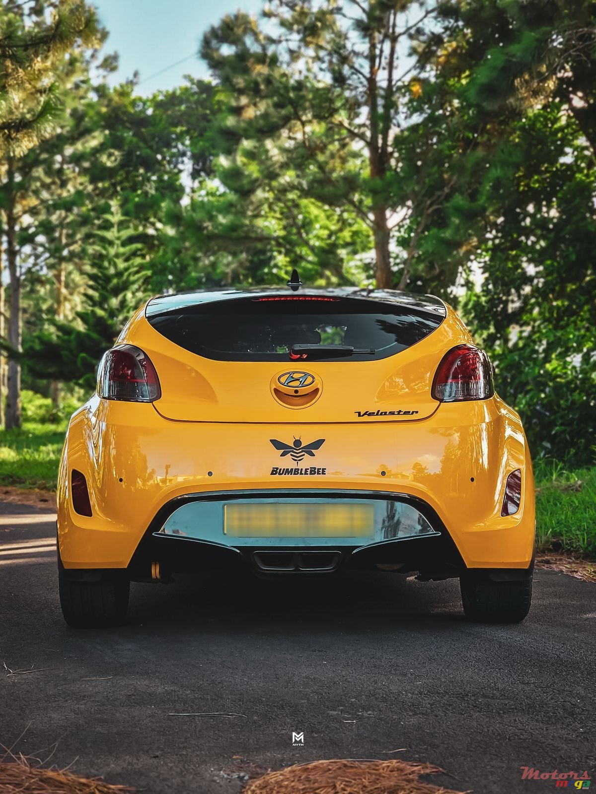 2013' Hyundai Veloster photo #4