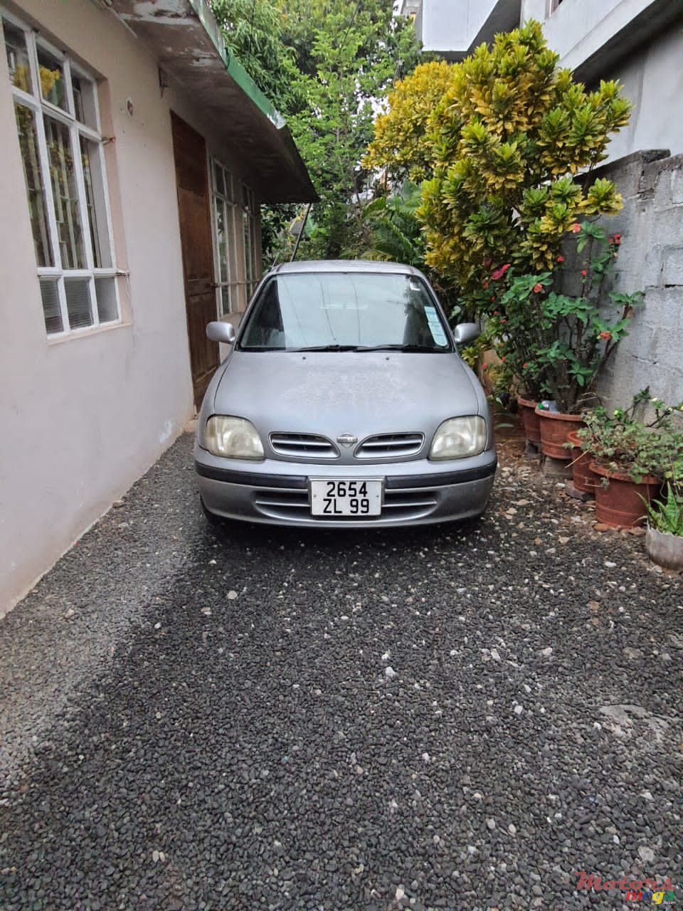 1999' Nissan March photo #2