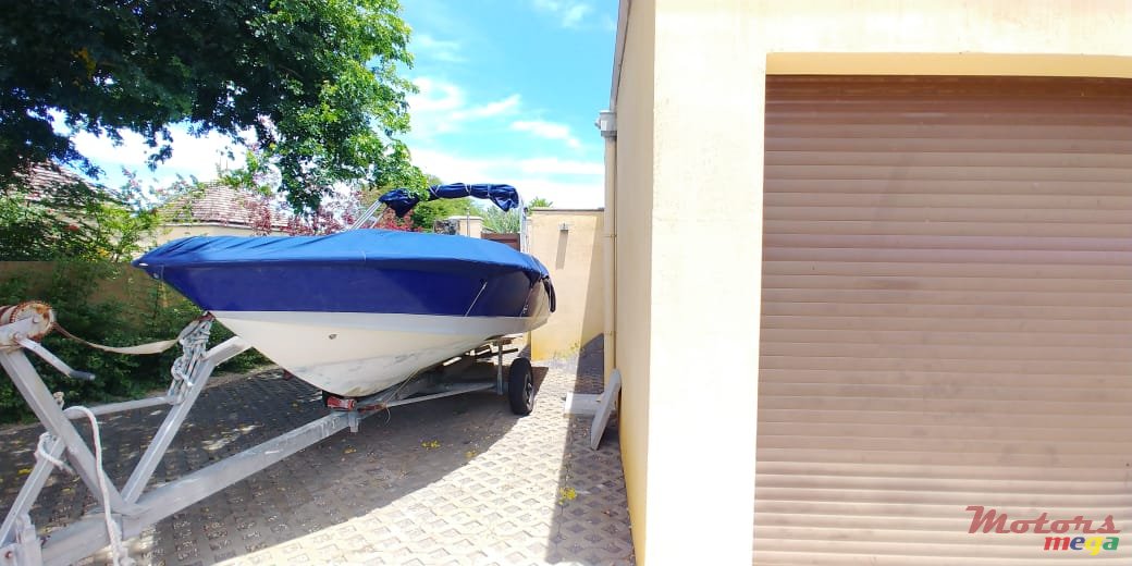 2007' Legend photo #1