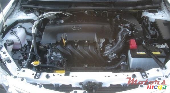 2011' Toyota photo #1