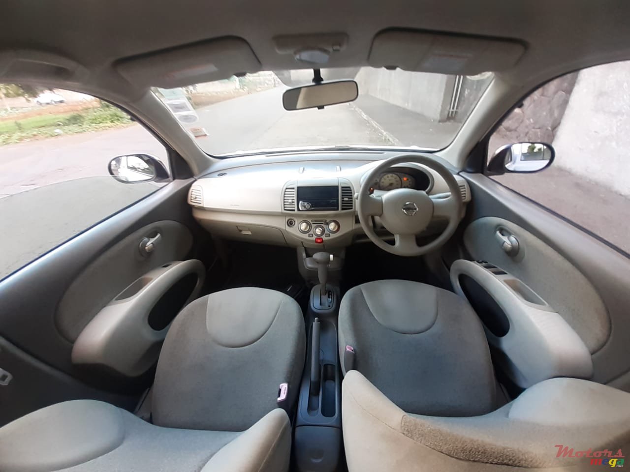 2006' Nissan March automatic photo #6