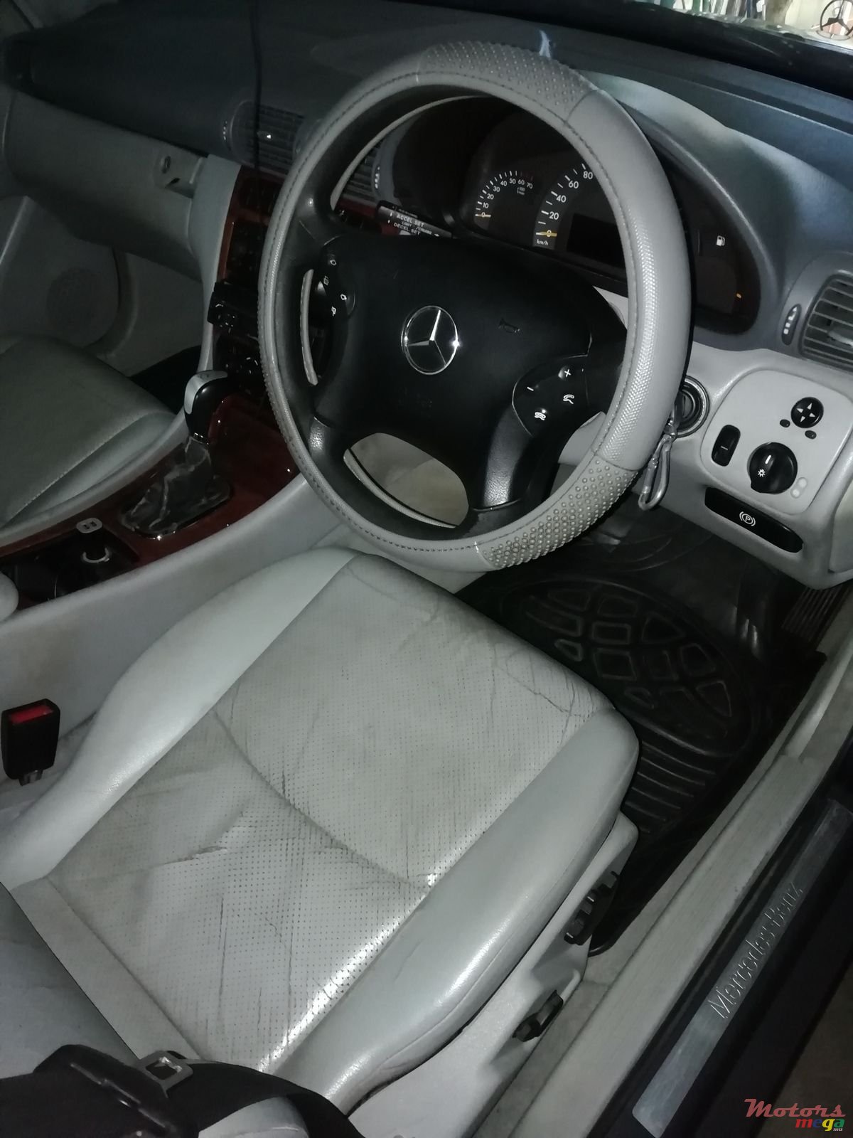 2000' Mercedes-Benz C-Class photo #4