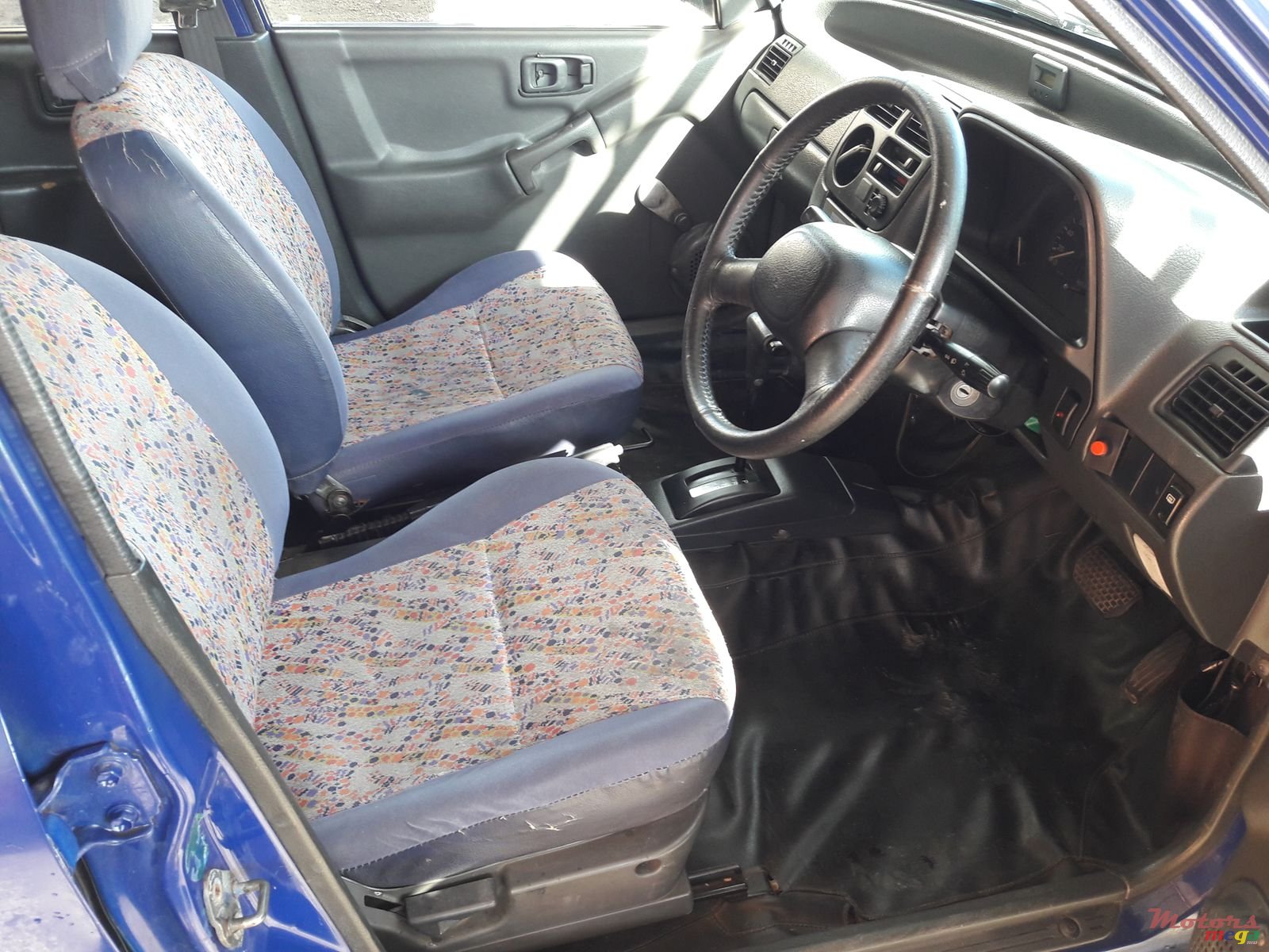 1999' Suzuki Automatique photo #2