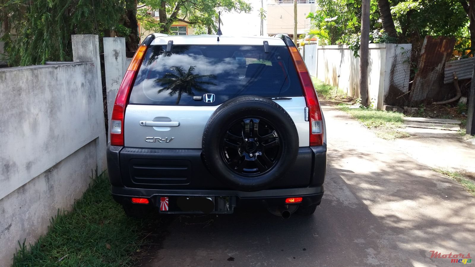 2004' Honda CR-V photo #1