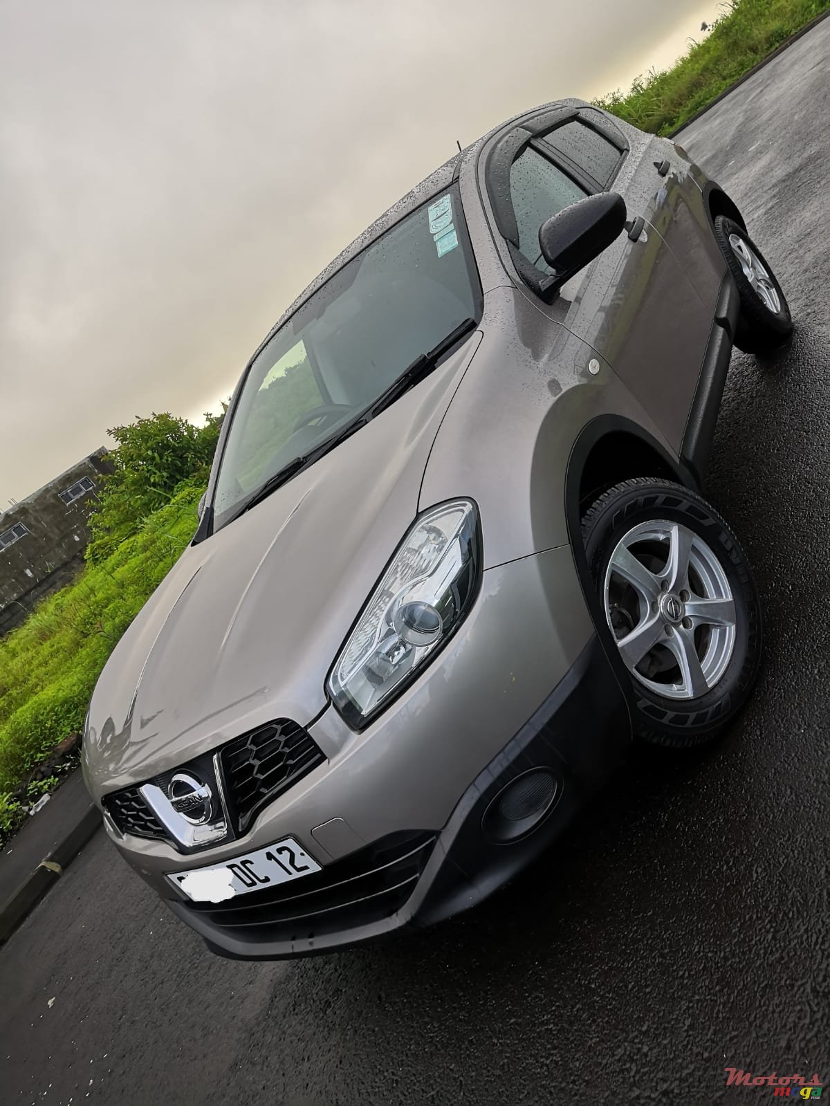 2012' Nissan Qashqai 1.6 fully executive photo #1