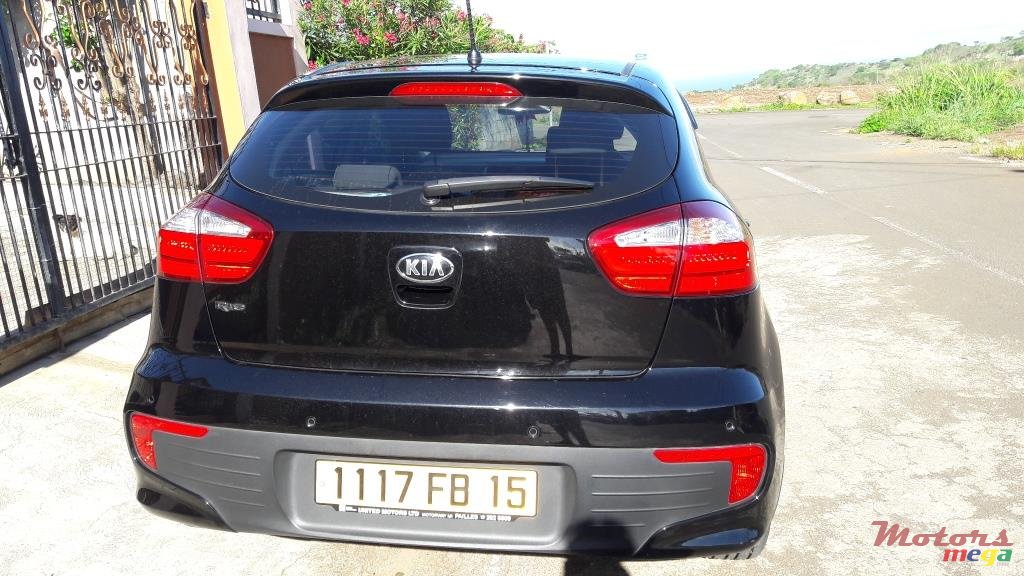 2015' Kia Rio EX PACK photo #1