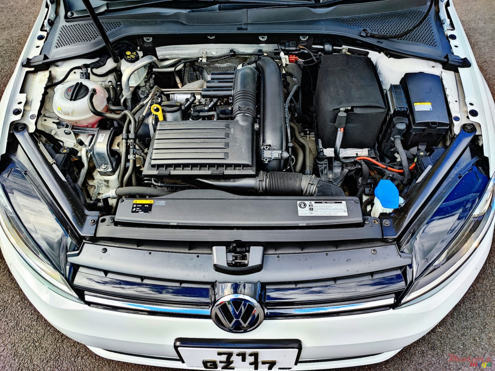 2017' Volkswagen Golf VII photo #5