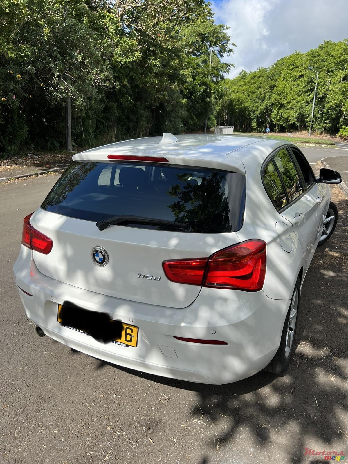 2016' BMW 1 Series photo #5