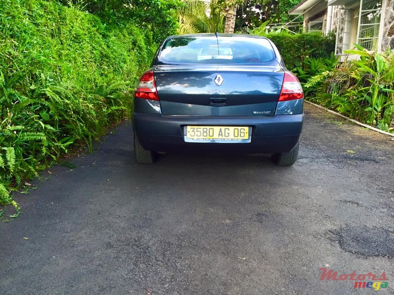 2006' Renault Megane photo #3