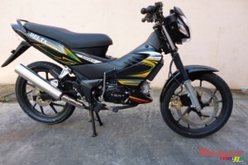 2013' LX Delta photo #4