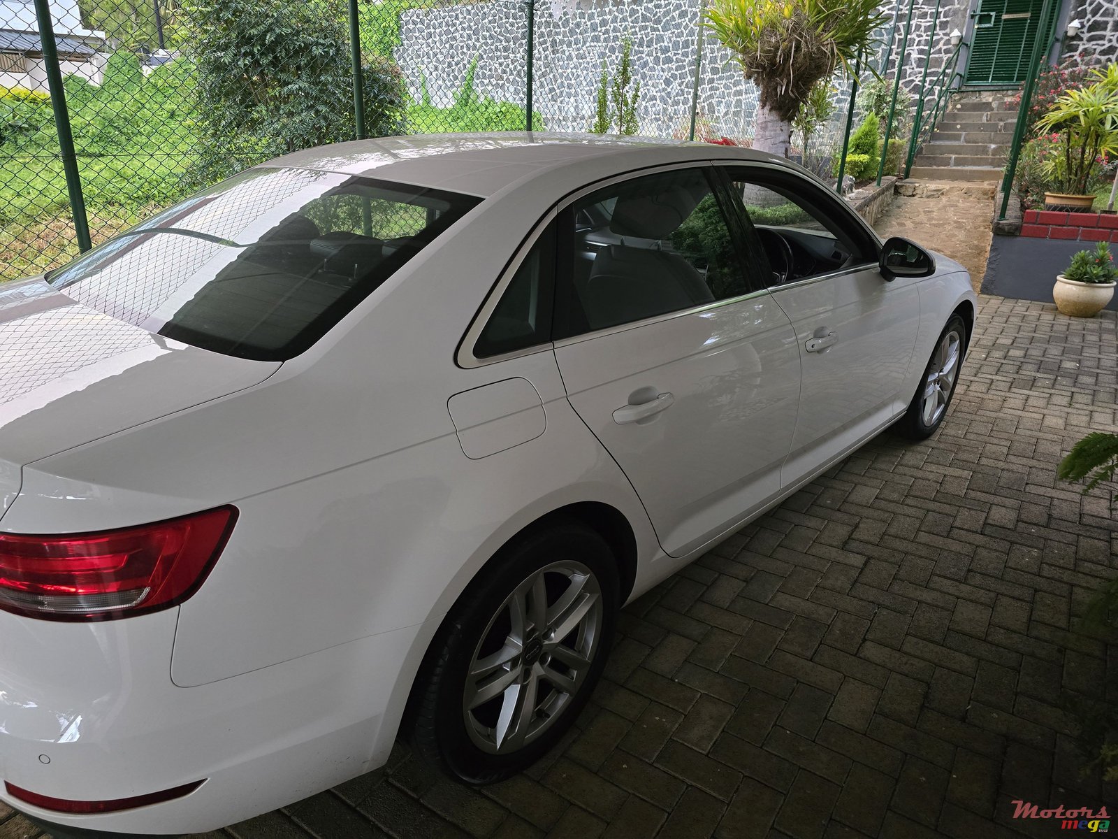 2018' Audi A4 photo #5