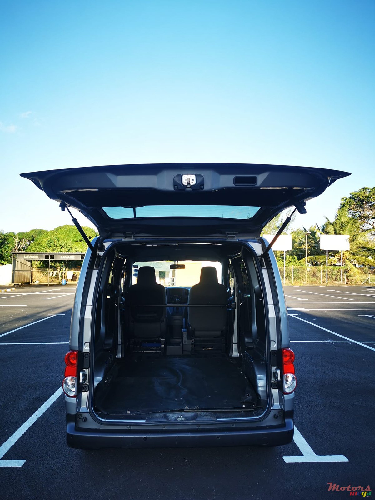 2016' Nissan NV 200 photo #5