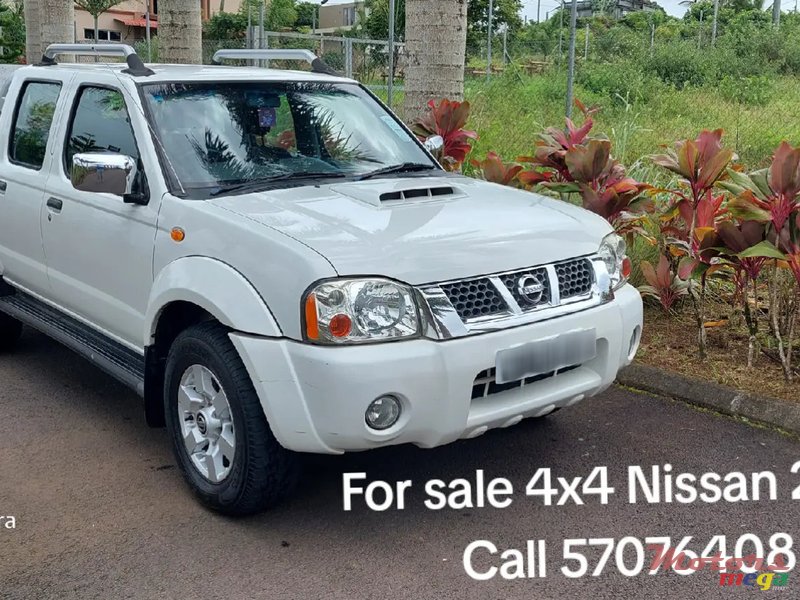 2019' Nissan NP300 Pickup photo #1