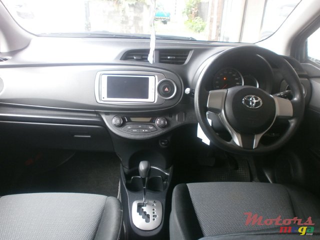 2013' Toyota Vitz photo #4