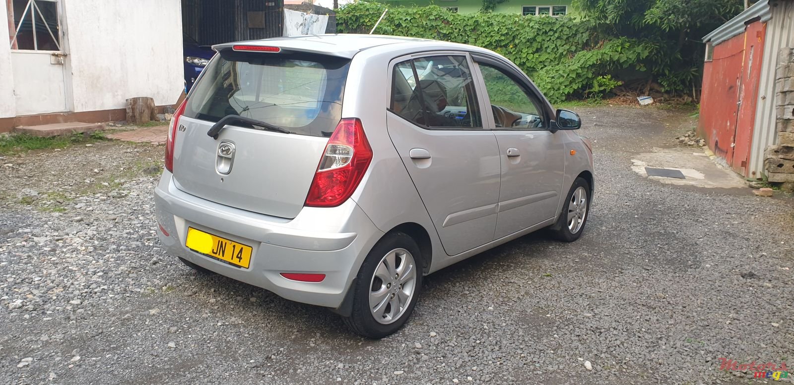 2014' Hyundai i10 photo #2