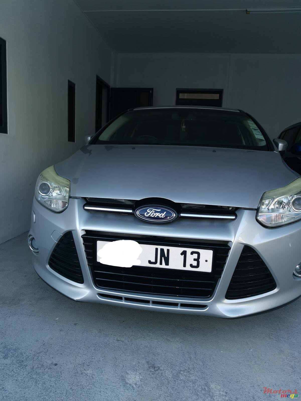 2013' Ford Focus photo #2