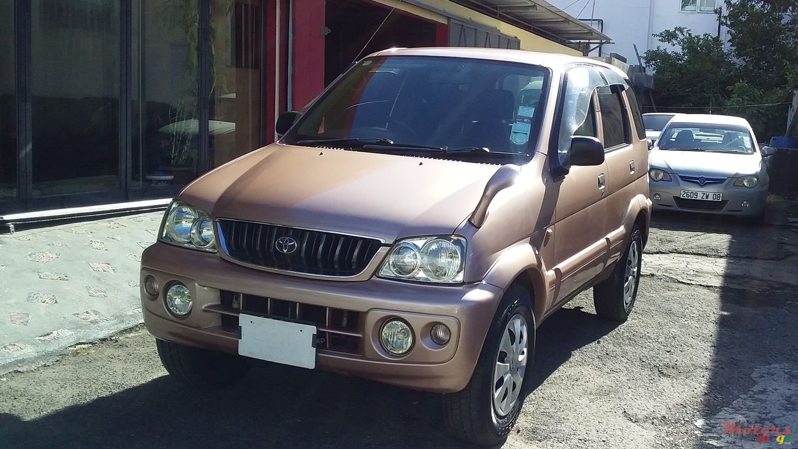 2000' Toyota Cami photo #1