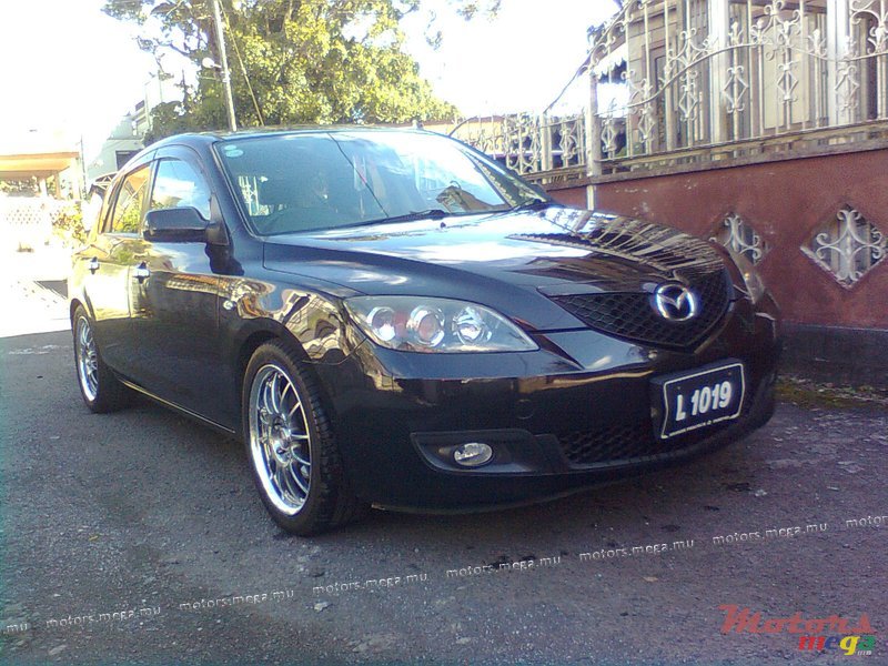 2006' Mazda 3 axela photo #2