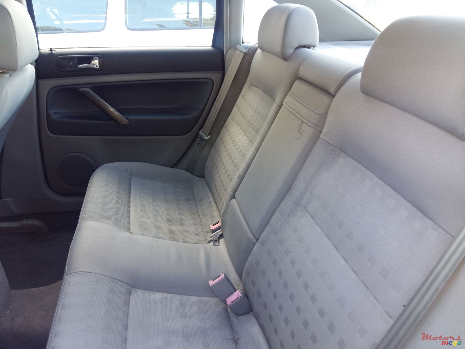 2003' Volkswagen Passat B5 photo #3