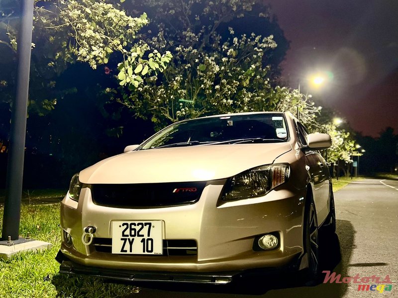 2010' Toyota Axio photo #2